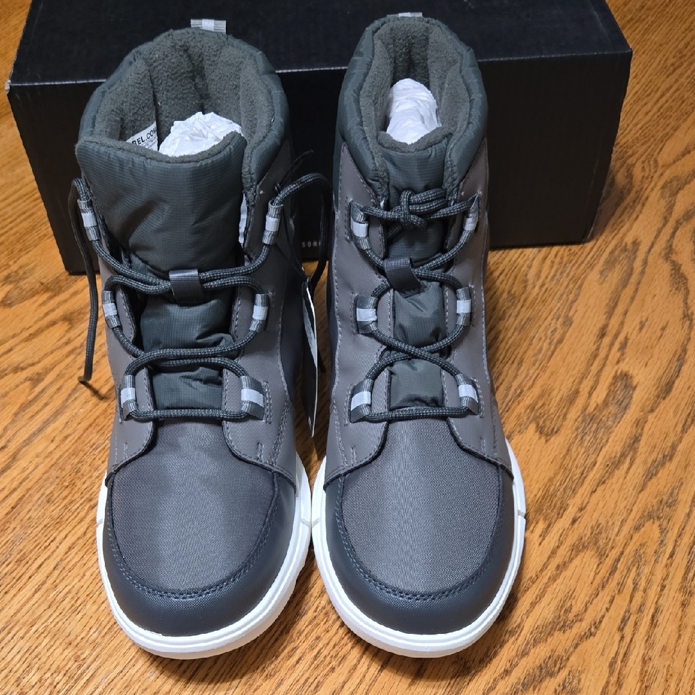 Sorel Women's Gray Winter Rain Boots